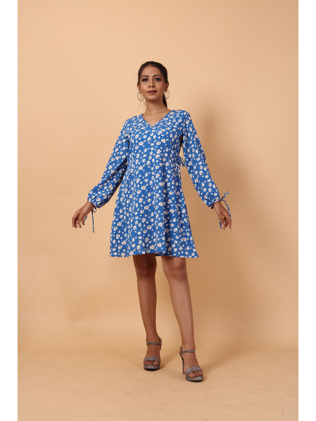 RY Wrap Blue Floral printed V-neck mini dress for Casual/gift for her