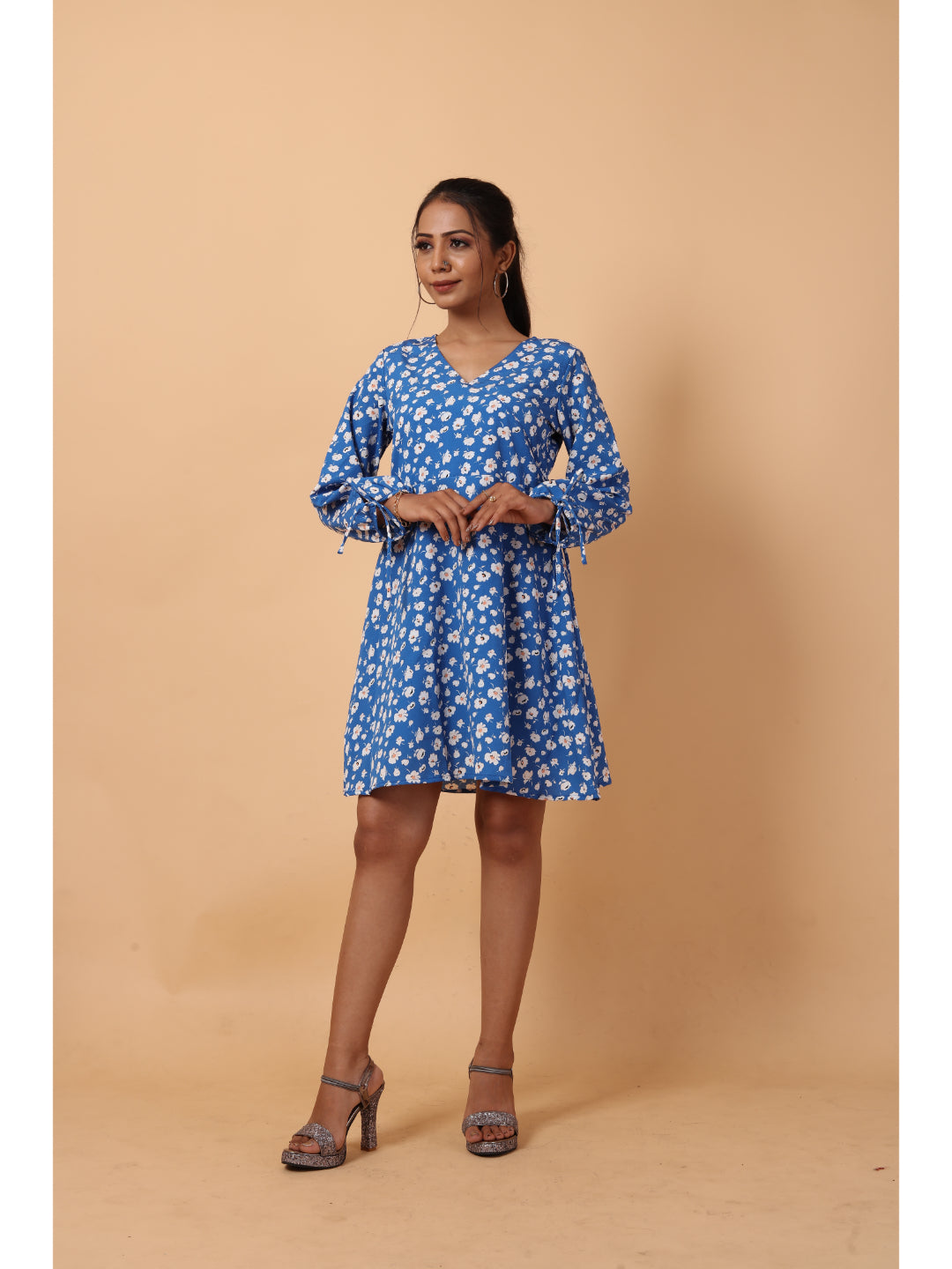 RY Wrap Blue Floral printed V-neck mini dress for Casual/gift for her