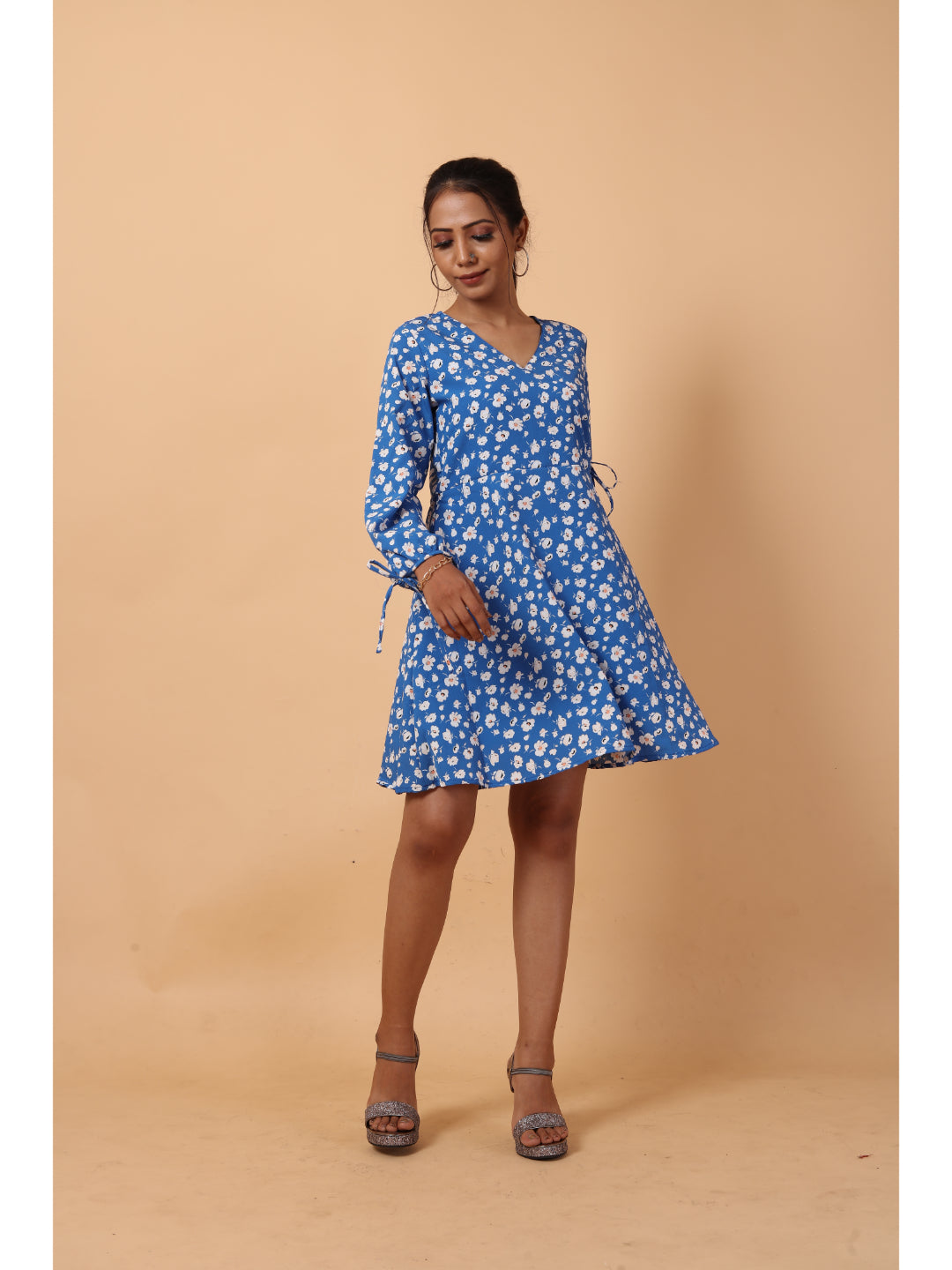 RY Wrap Blue Floral printed V-neck mini dress for Casual/gift for her